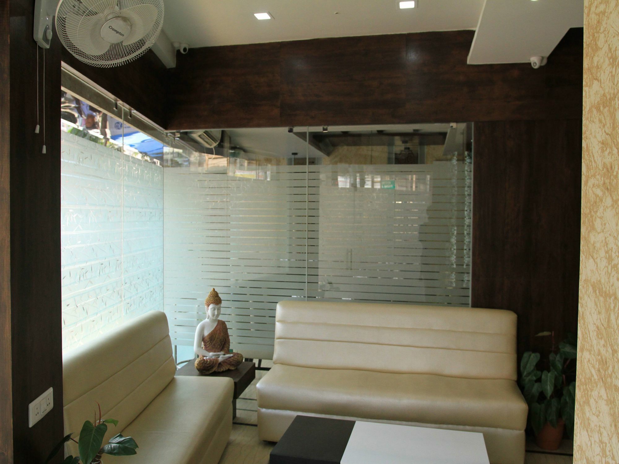 Oyo 7790 Hotel Royal Height Kolkata Eksteriør bilde